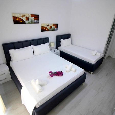 Gusto Di Casa Hotel Sarandë Exterior foto
