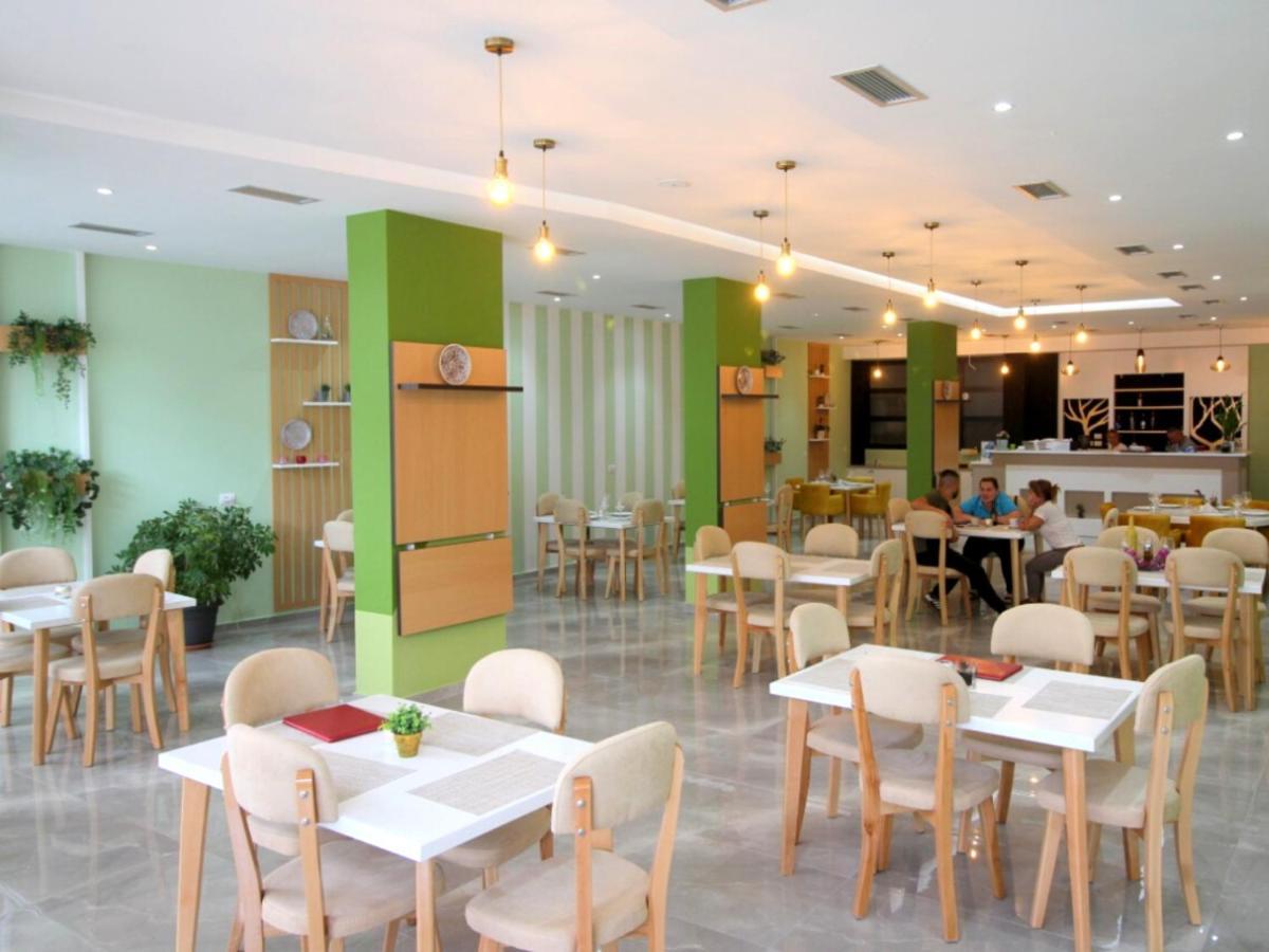 Gusto Di Casa Hotel Sarandë Exterior foto
