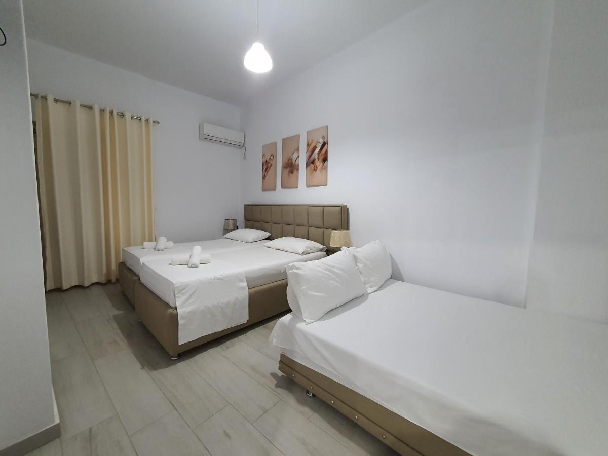 Gusto Di Casa Hotel Sarandë Exterior foto